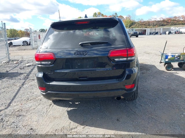 1C4RJFAG5MC529970 Jeep Grand Cherokee Laredo X 4x4