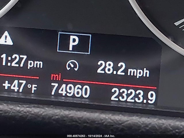BMW 320i Xdrive 2015 WBA3C3G57FNT51214 Image 15