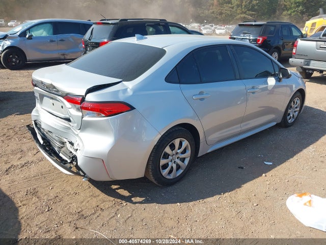 Toyota COROLLA LE 2020 5YFEPRAE9LP081719 Image 4