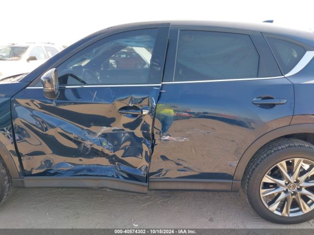 JM3KFBEY1M0343561 Mazda Cx-5 Signature