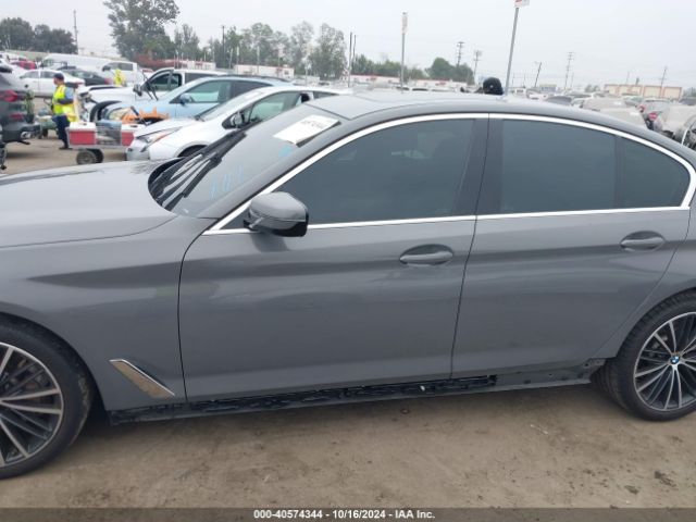 WBA53BH03MWX33172 BMW 530I