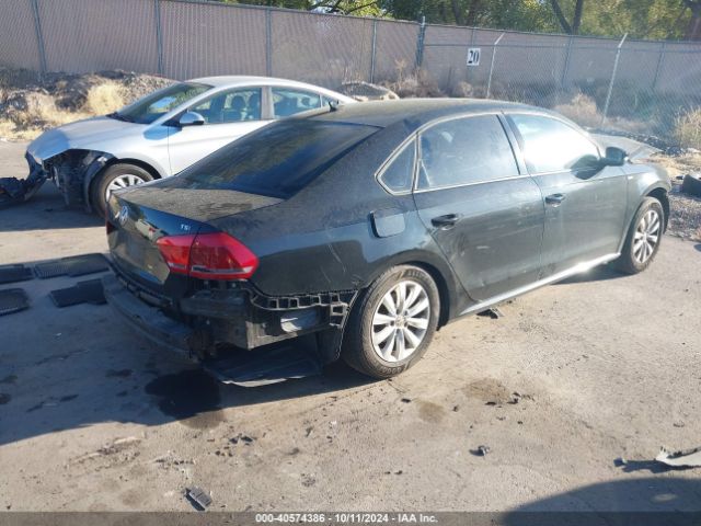1VWAS7A38EC119532 Volkswagen Passat 1.8t Wolfsburg Edition