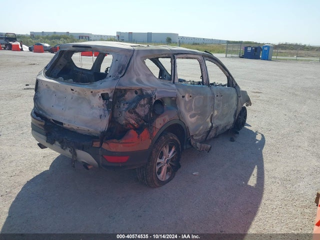 Ford ESCAPE SE 2018 1FMCU0GD9JUA97151 Image 4