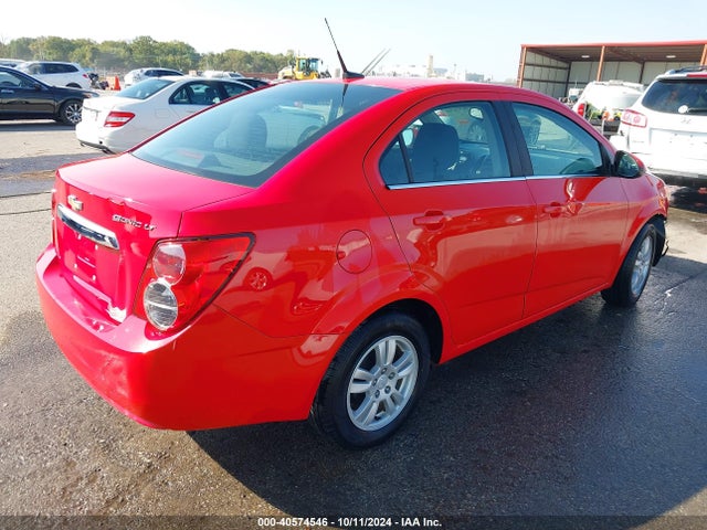 1G1JC5SH1E4227637 Chevrolet Sonic Lt Auto