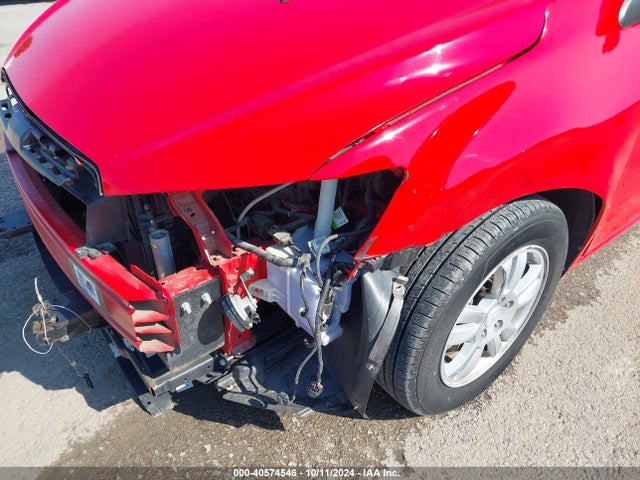 1G1JC5SH1E4227637 Chevrolet Sonic Lt Auto