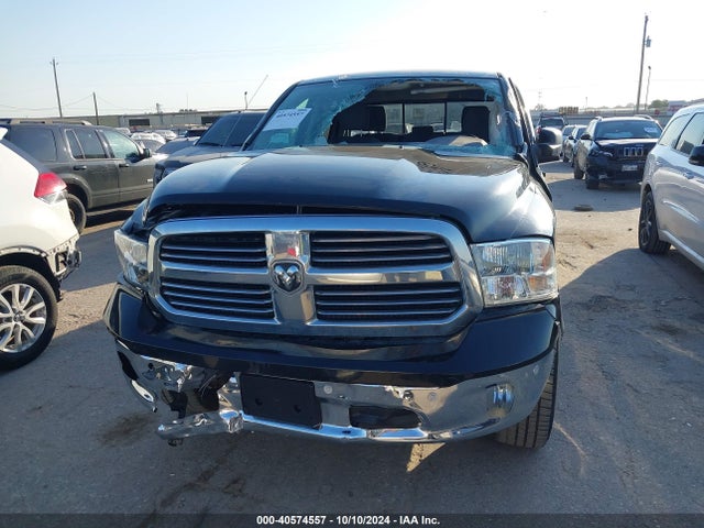 1C6RR7LG7JS273349 RAM 1500 Big Horn  4x4 5'7 Box