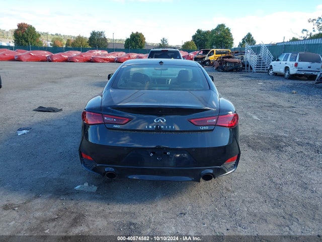 JN1EV7KL8MM470270 Infiniti Q60 Luxe Awd