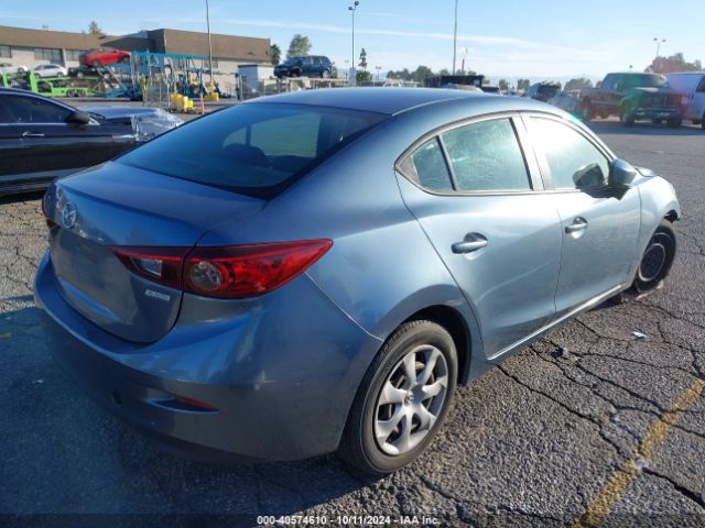 3MZBM1U7XFM167429 Mazda MAZDA3