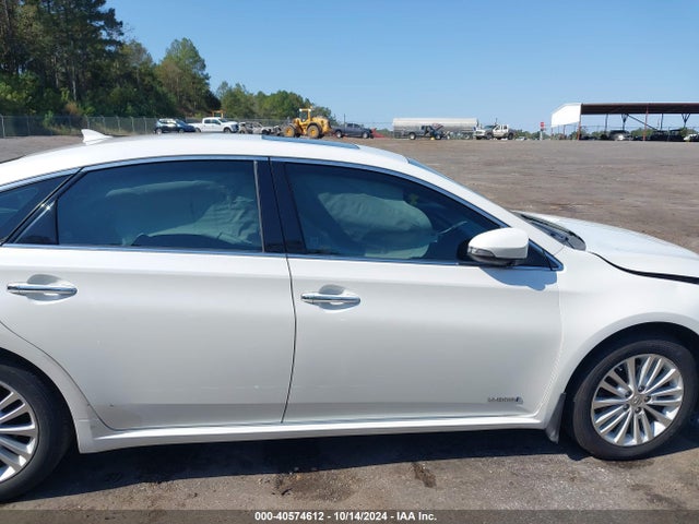 Toyota Avalon Hybrid Limited 2014 4T1BD1EB9EU022121 Image 13