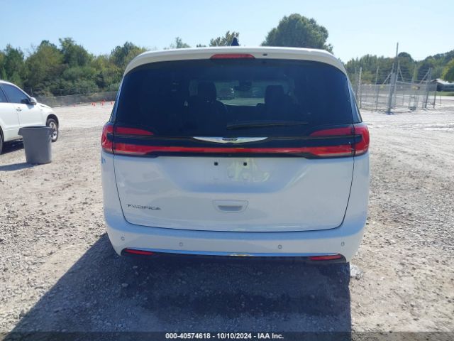 2C4RC1BG7RR120072 Chrysler Pacifica Touring L