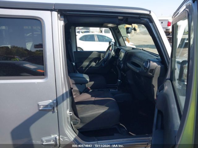 1C4BJWDGXFL540754 Jeep Wrangler Unlimited Sport