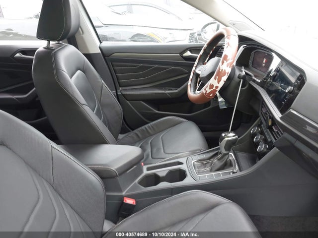 3VWGM7BU7PM027941 Volkswagen Jetta 1.5t Sel