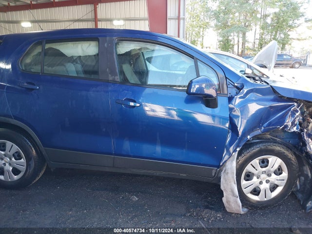 Chevrolet TRAX LS 2017 3GNCJKSB0HL190201 Image 12