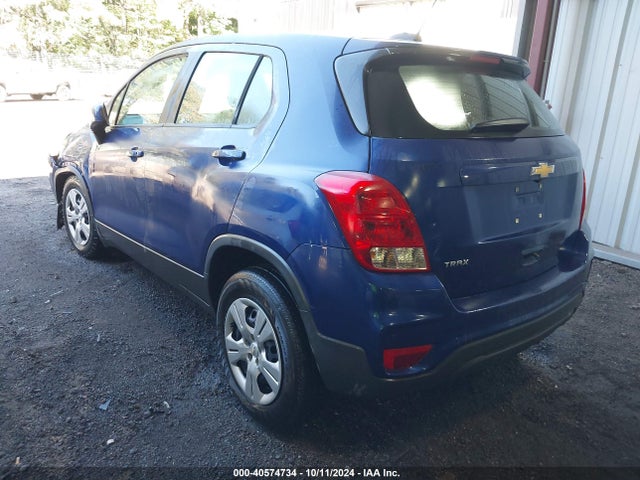 Chevrolet TRAX LS 2017 3GNCJKSB0HL190201 Image 3