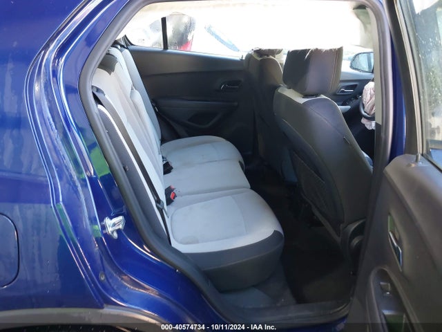 Chevrolet TRAX LS 2017 3GNCJKSB0HL190201 Image 8