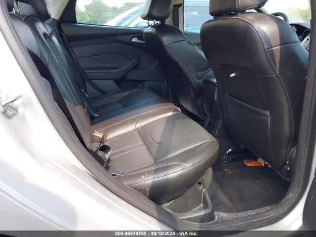 Ford FOCUS SE 2014 1FADP3F26EL327344 Image 8