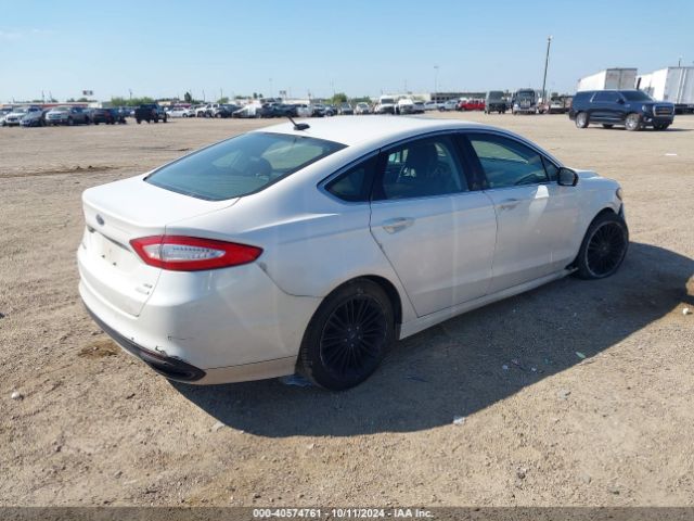 3FA6P0H95GR202325 Ford FUSION SE