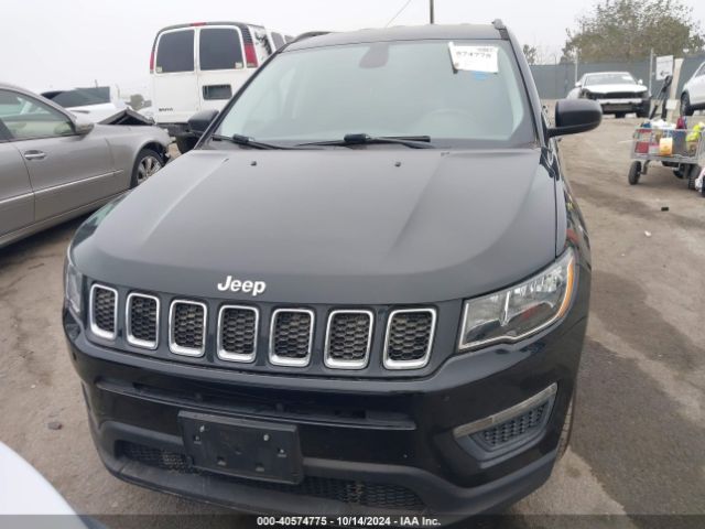 3C4NJCAB2JT250865 Jeep Compass Sport Fwd