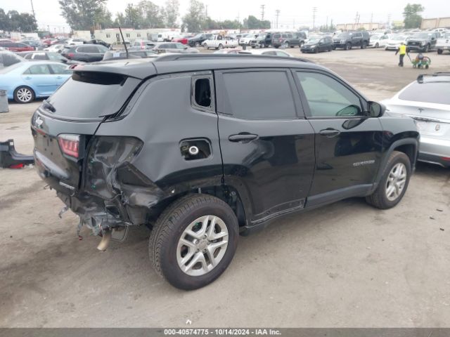 3C4NJCAB2JT250865 Jeep Compass Sport Fwd