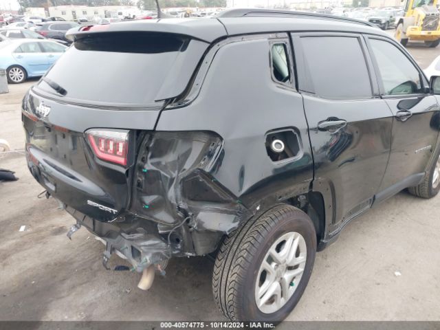3C4NJCAB2JT250865 Jeep Compass Sport Fwd