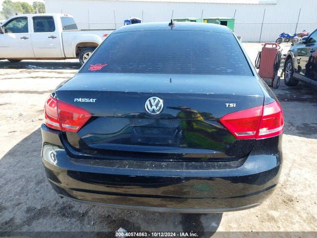 Volkswagen Passat 1.8t Wolfsburg Edition 2015 1VWAT7A32FC022891 Image 16
