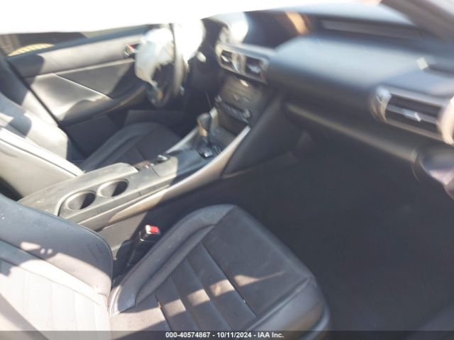 JTHBA1D25G5035989 Lexus IS 200T