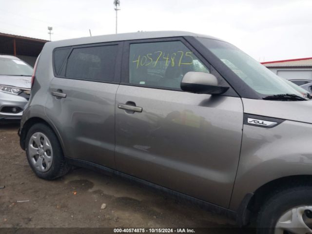 KNDJN2A28F7198165 KIA Soul