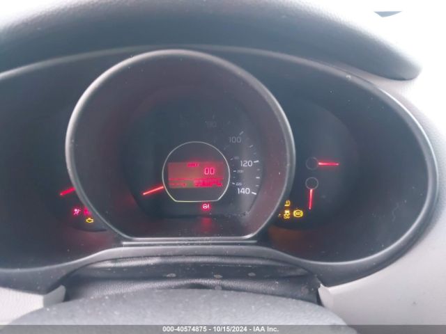 KNDJN2A28F7198165 KIA Soul