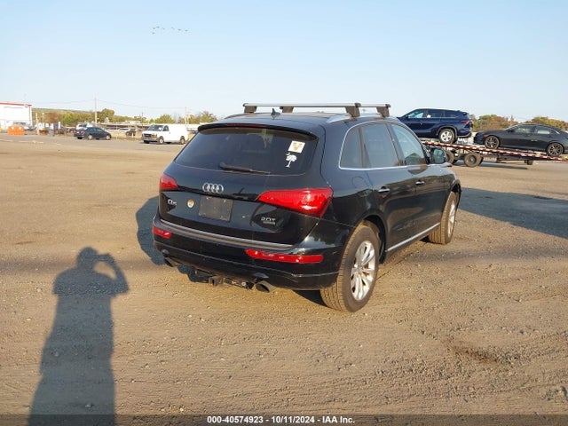 Audi Q5 2.0t Premium 2016 WA1C2AFP0GA093442 Image 4