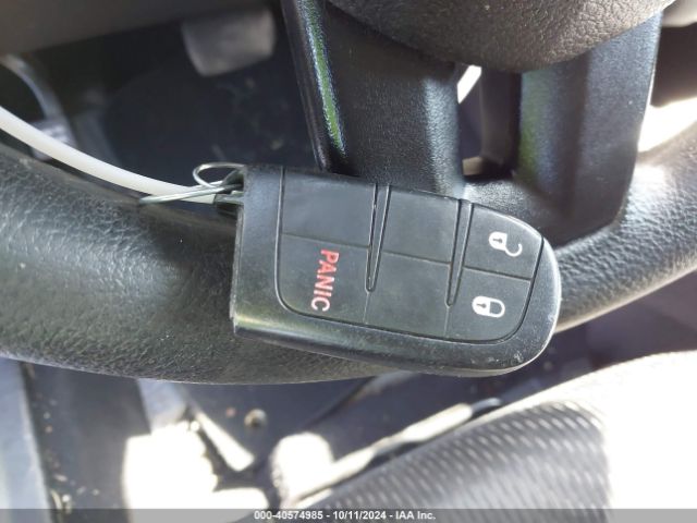 3C4PDCAB1JT302308 Dodge JOURNEY SE