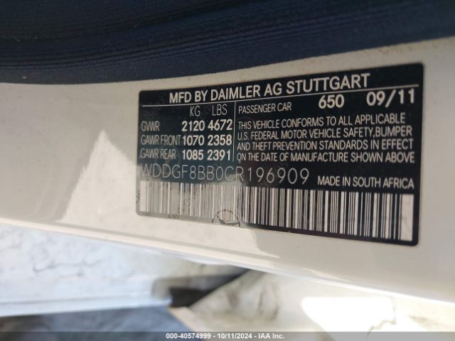 2012 MERCEDES-BENZ C 300 WDDGF8BB0CR196909 Photo 8