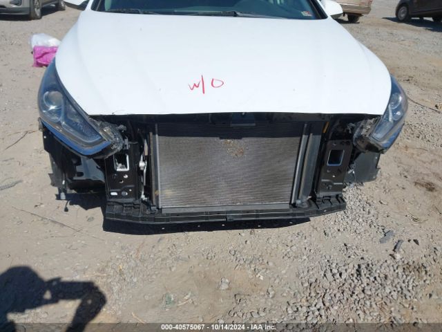 5NPE24AF6JH665743 Hyundai SONATA SE