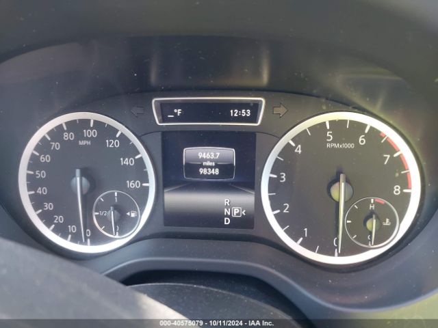 SJKCH5CP8HA021533 Infiniti Qx30 Premium