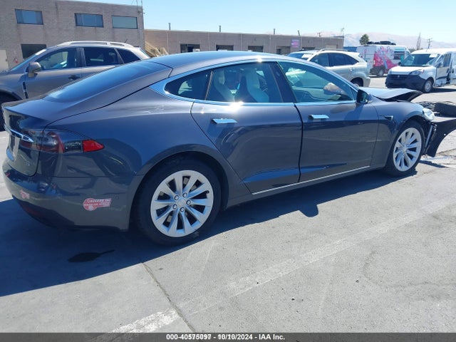 2017 TESLA MODEL S 5YJSA1E14HF179248 Photo 3