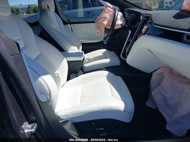 2017 TESLA MODEL S 5YJSA1E14HF179248 Photo 4