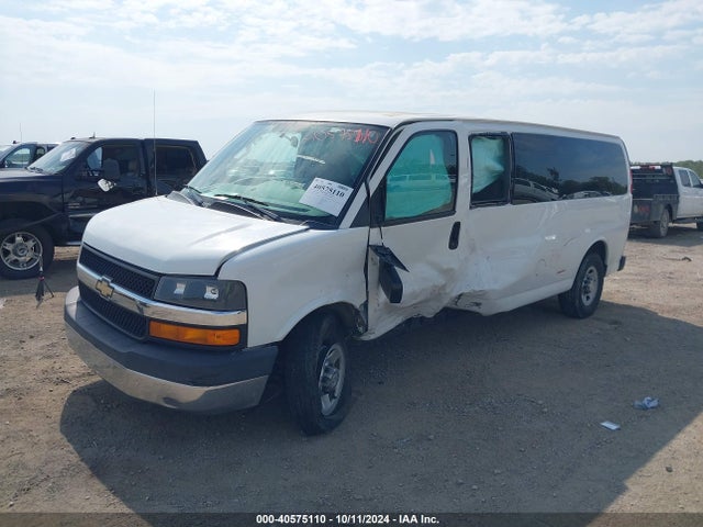Chevrolet Express 3500 Lt 2016 1GAZGPFG1G1217943 Image 2