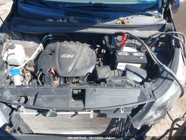 KNDPBCAC0E7630912 KIA Sportage Lx