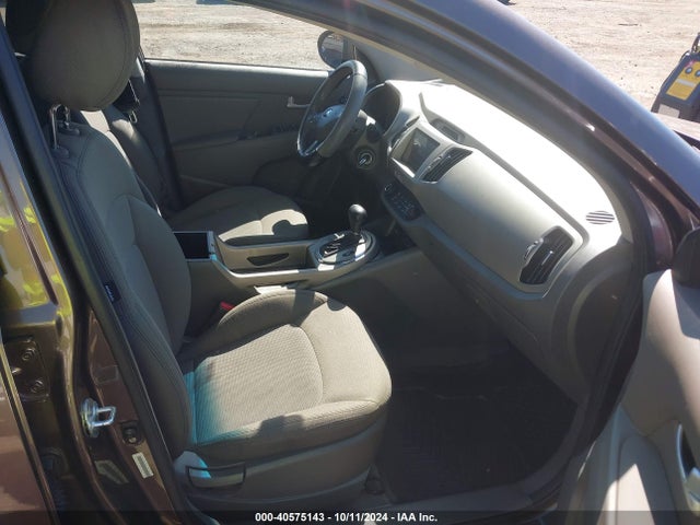 KNDPBCAC0E7630912 KIA Sportage Lx