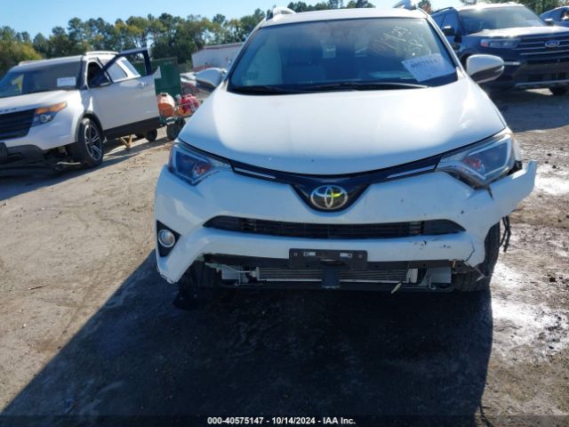 JTMWFREV3JJ745208 Toyota Rav4 Adventure/xle
