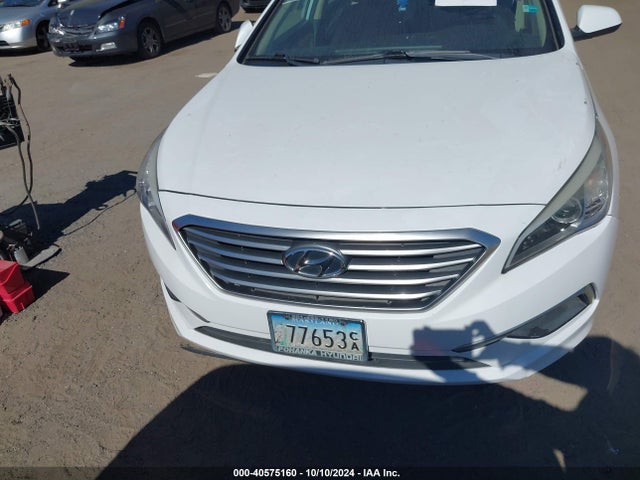 Hyundai SONATA SE 2016 5NPE24AFXGH272448 Image 12