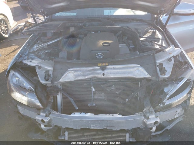 55SWF4JB0FU093319 Mercedes-Benz C 300 Luxury/sport
