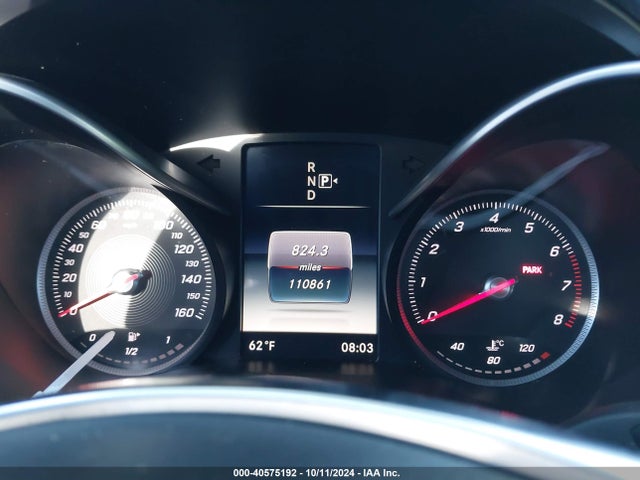 55SWF4JB0FU093319 Mercedes-Benz C 300 Luxury/sport