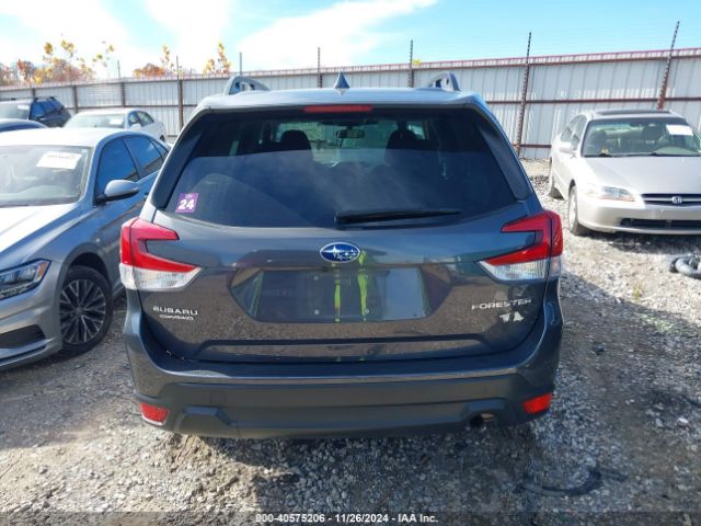 JF2SKAEC0NH431251 Subaru Forester Premium