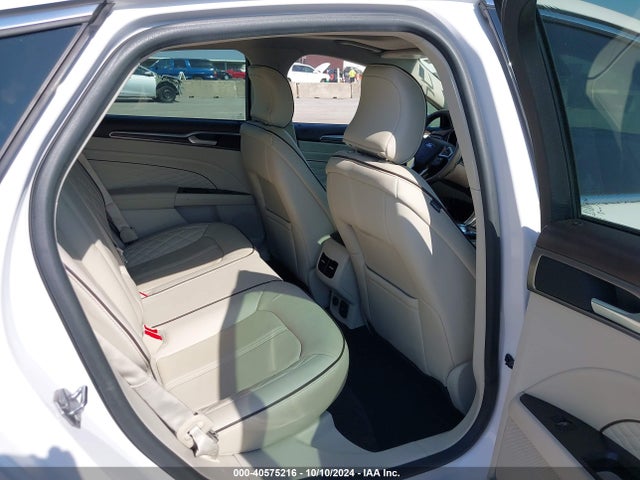 Ford Fusion Platinum 2017 3FA6P0K91HR416125 Image 8