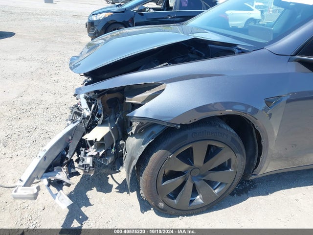 2023 TESLA MODEL Y 7SAYGAEE7PF857018 Photo 5