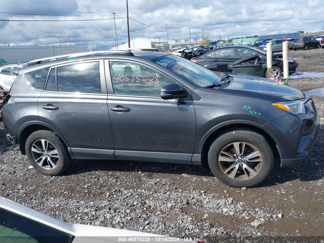 Toyota Rav4 Xle 2017 JTMRFREV5HJ164705 Image 13