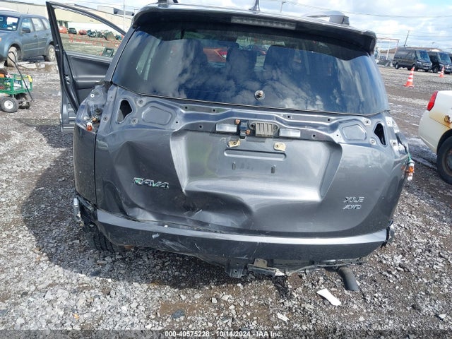 Toyota Rav4 Xle 2017 JTMRFREV5HJ164705 Image 6