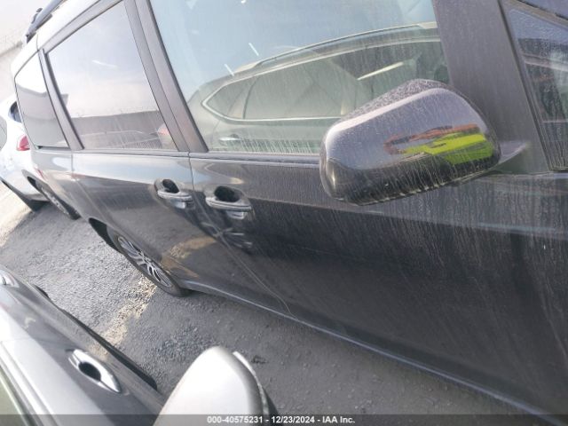 5TDYZ3DC3JS922758 Toyota Sienna Xle Premium 8 Passenger