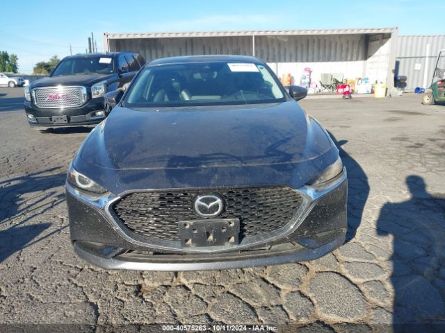 3MZBPAEM2LM135503 Mazda Mazda3 Premium Package