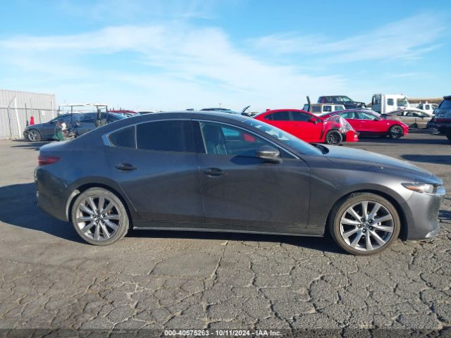 3MZBPAEM2LM135503 Mazda Mazda3 Premium Package